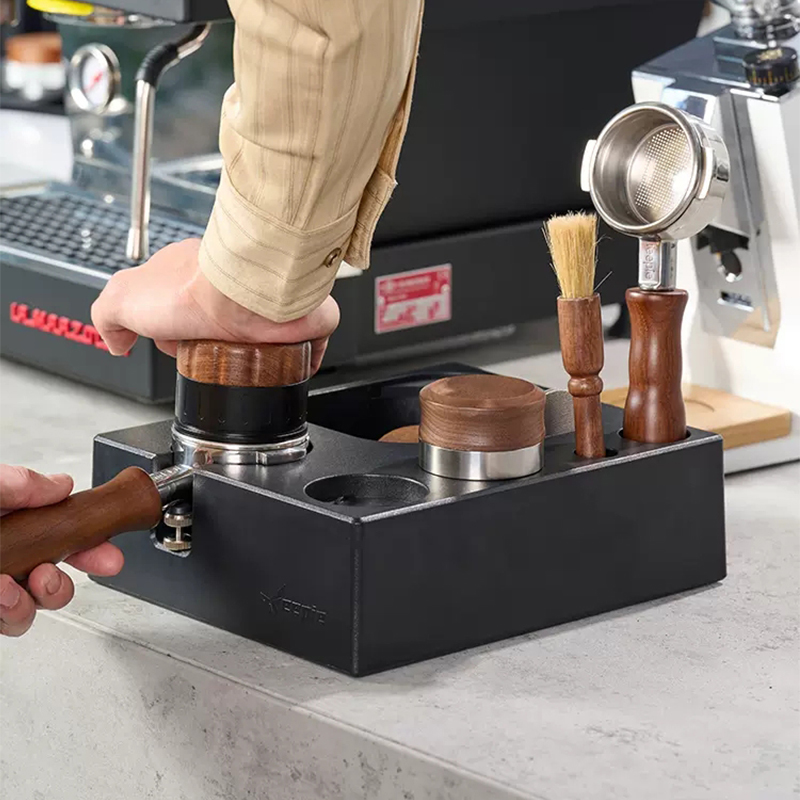 Coffee Tamper Station Mat Stan - đánh giá và giá Portafilter 58Mm
